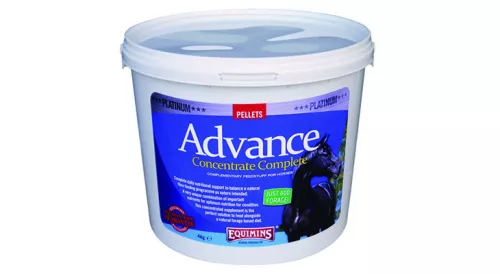 Advance Complete koncentrált táplálékkiegészítő vitamin - 10 kg vödör por