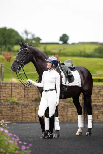 Loire Dressage Square White