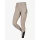 Amy Breggings Pecan