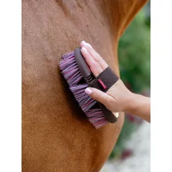 Flexi Flicky Brush Cranberry