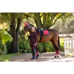 Loire Classic Close Contact Square Cranberry