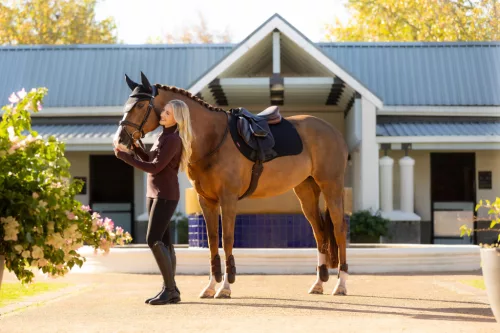 Essence Eurojump Square Black