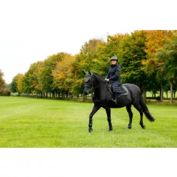 Essence Eurojump Square Pine Green