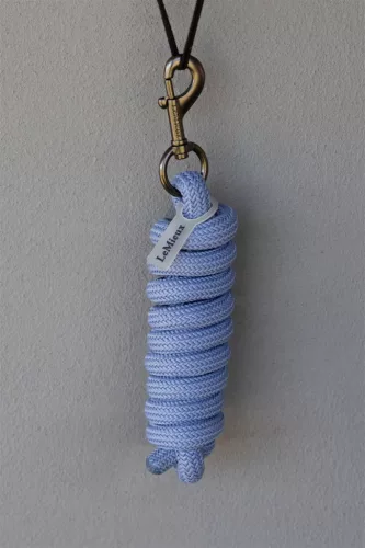 Essence Leadrope Powder Blue