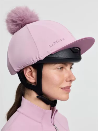 Classique Pom Hat Silk Fondant