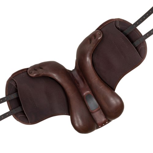 Raffaello díjlovas nyereg gyapjú panelekkel