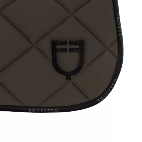 Díjlovas nyeregalátét technikai anyagból logóval