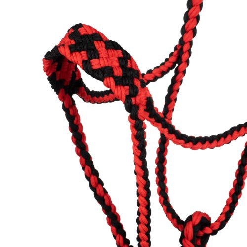 Fonott nylon kötőfék