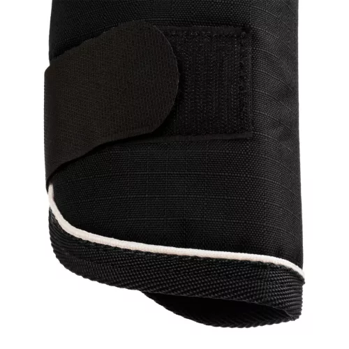 Utazó csizmák szett és farokvédő gumipárnával