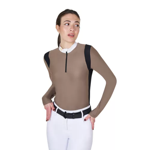 Női slim fit póló technikai anyagból