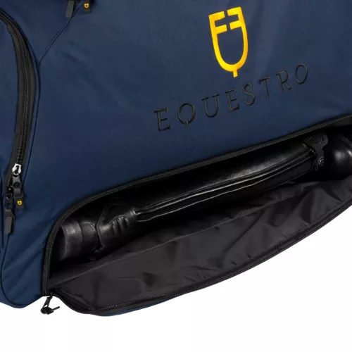 Equestro Hímzett logós gurulós táska