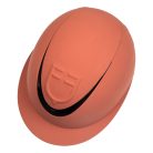 Női sisak széles árnyékolóval és dombornyomott logóval