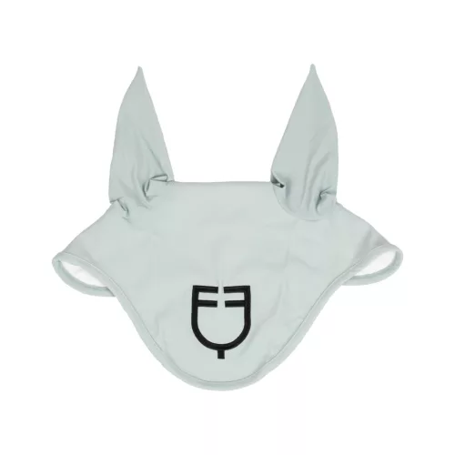 Equestro fülvédő