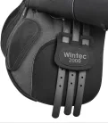 Wintec 2000 univerzális nyereg, fekete, magas mar - 17"/43cm
