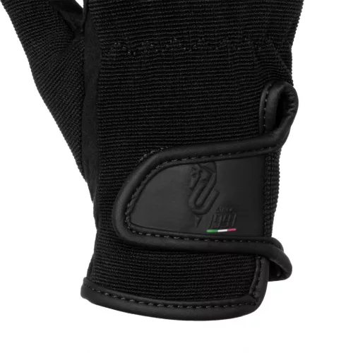 Amara kid glove
